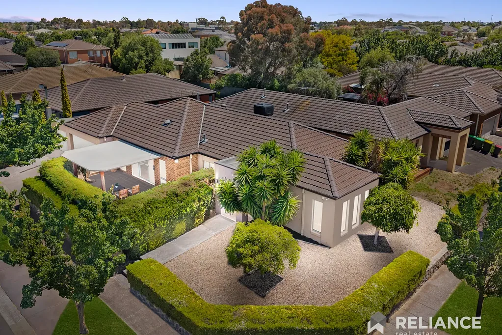 8 Secret Garden Way, Tarneit, VIC 3029