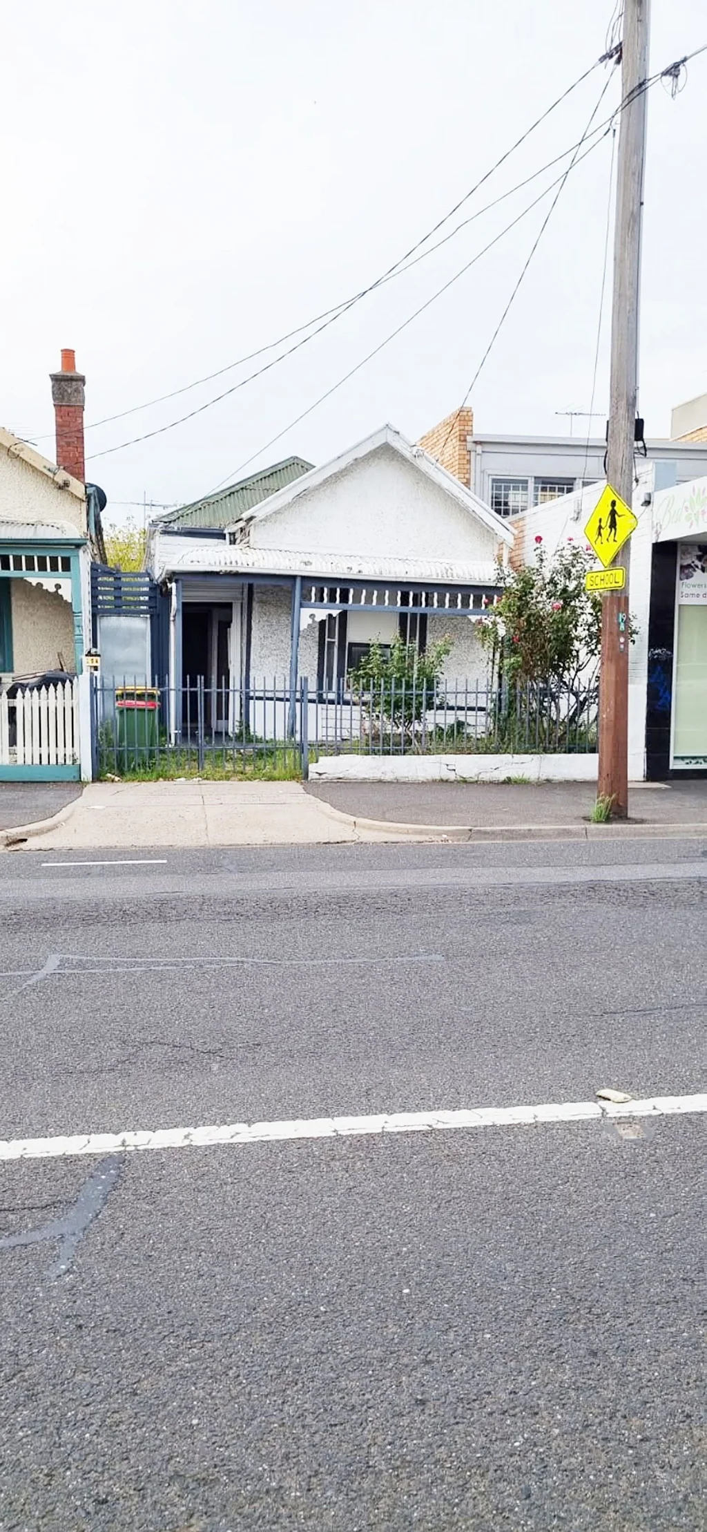 Footscray 2침실 DEVELOPMENT OPPORTUNITY - WITH MIXED USE ZONING