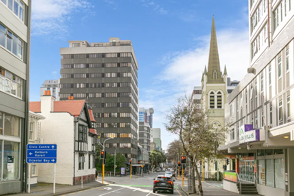 Te Aro 1 Bedroom Must Sell! Vendor Has Gone!