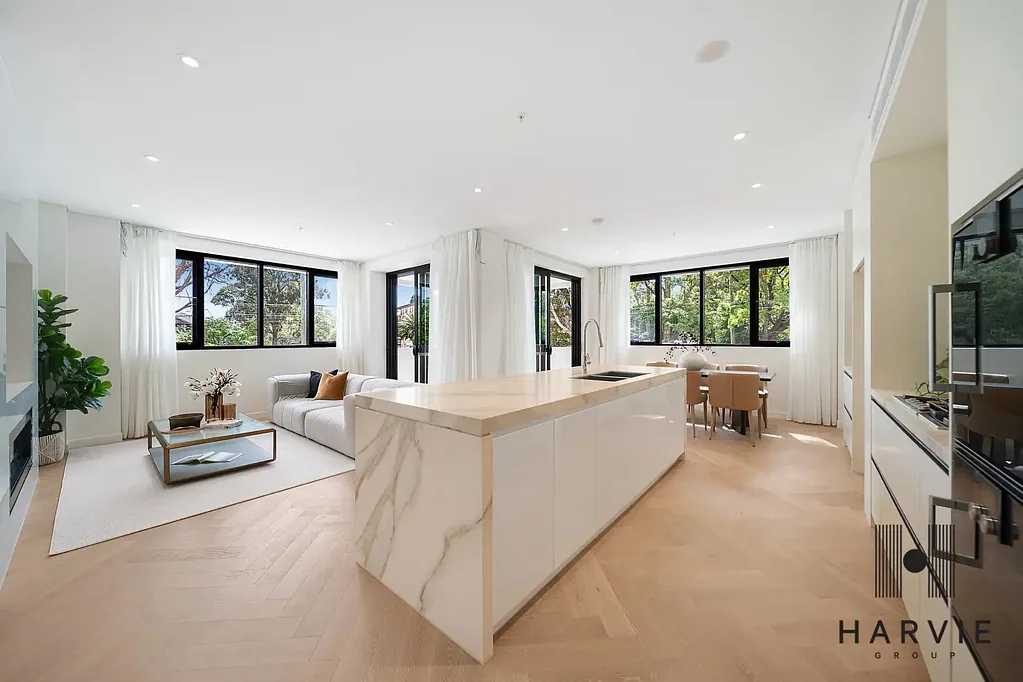 Lindfield 4房 全新单层住宅 240㎡居住面积 每平价格超值 iCIRT认证建造 宽敞起居用餐区 智能家居系统 Gaggenau电器 私人低维护娱乐区 步行至车站商店 Luxury Brand New Sub-penthouse, Receivership Sales Must Be Sold