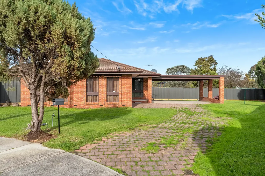 Craigieburn 3침실 Exceptional Location on 690m2*