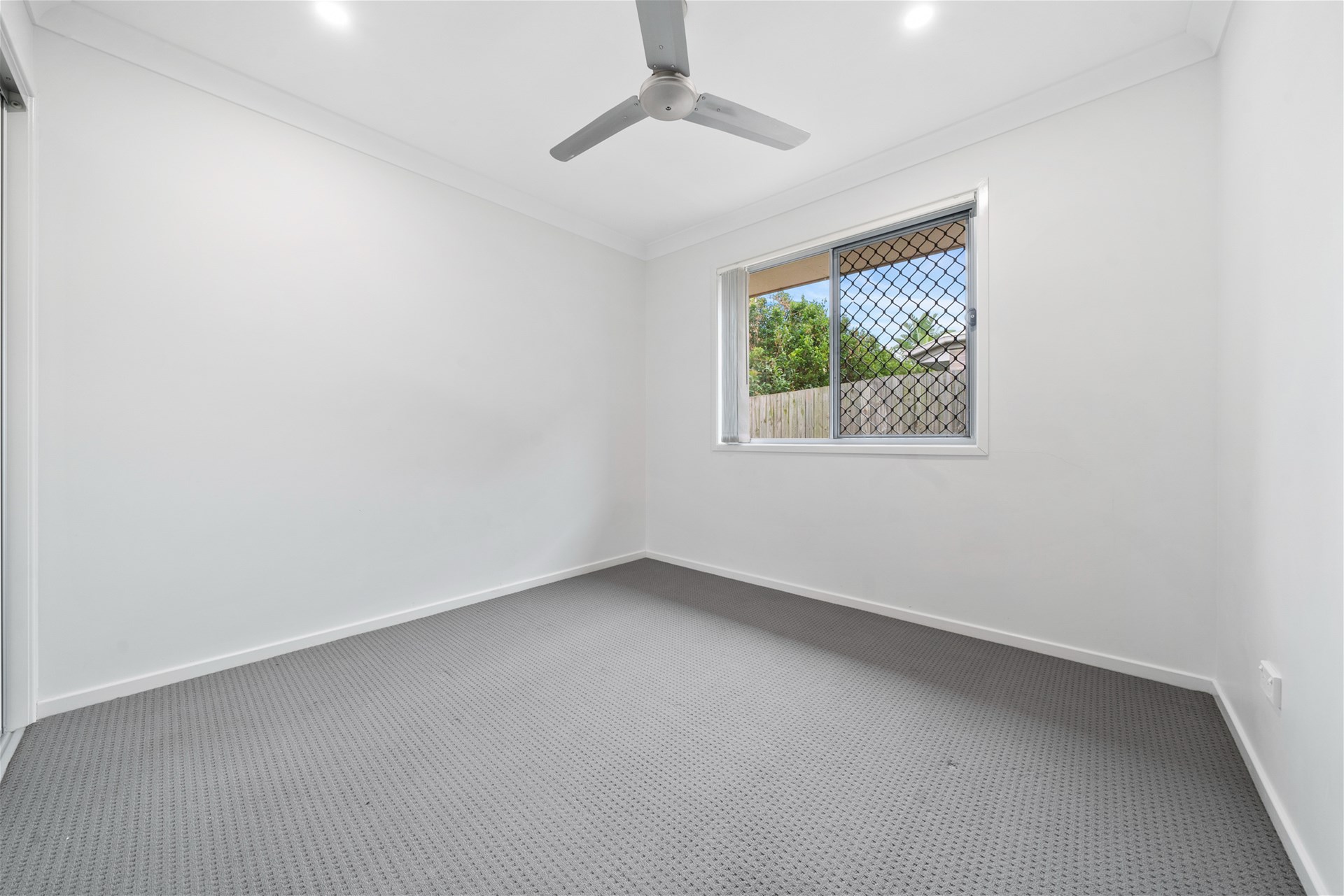 12 DENMAN DR, BUNDAMBA QLD 4304, 0 Schlafzimmer, 0 Badezimmer, House