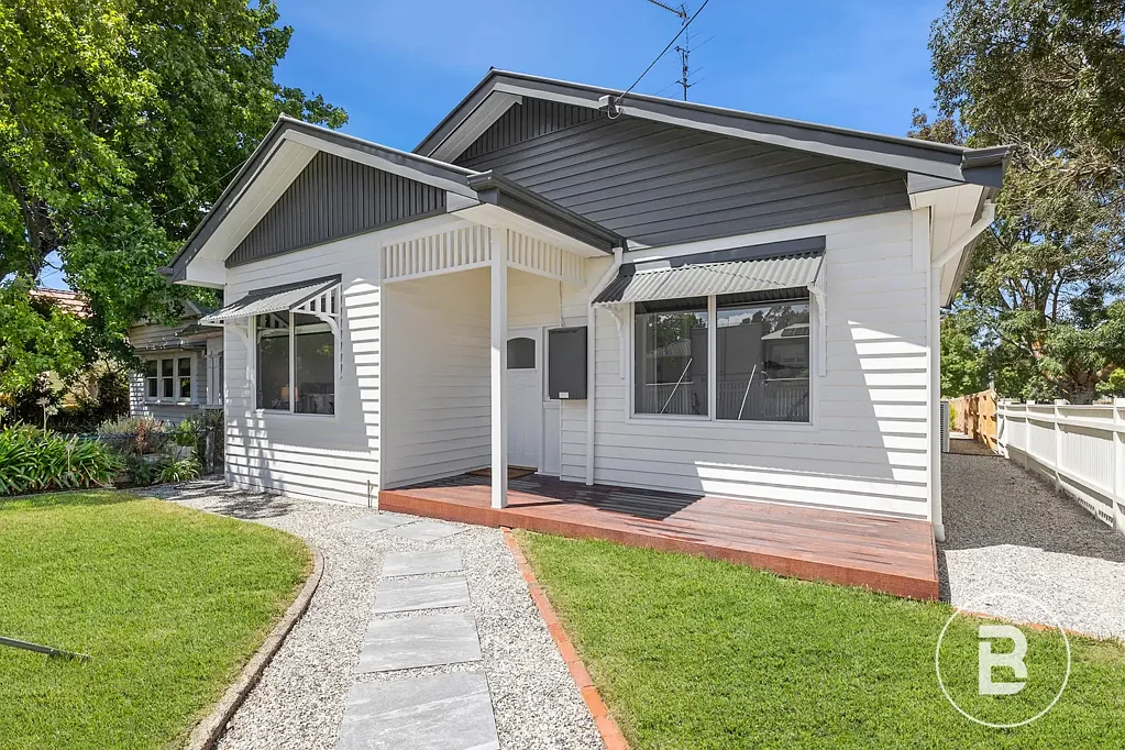 Ballarat Central 4 Bedroom RENOVATED FAMILY HOME IN BALLARAT CENTRAL