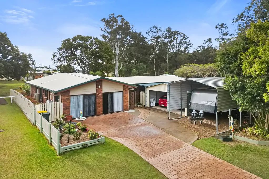 2 Carmen Close, Granville, QLD 4650
