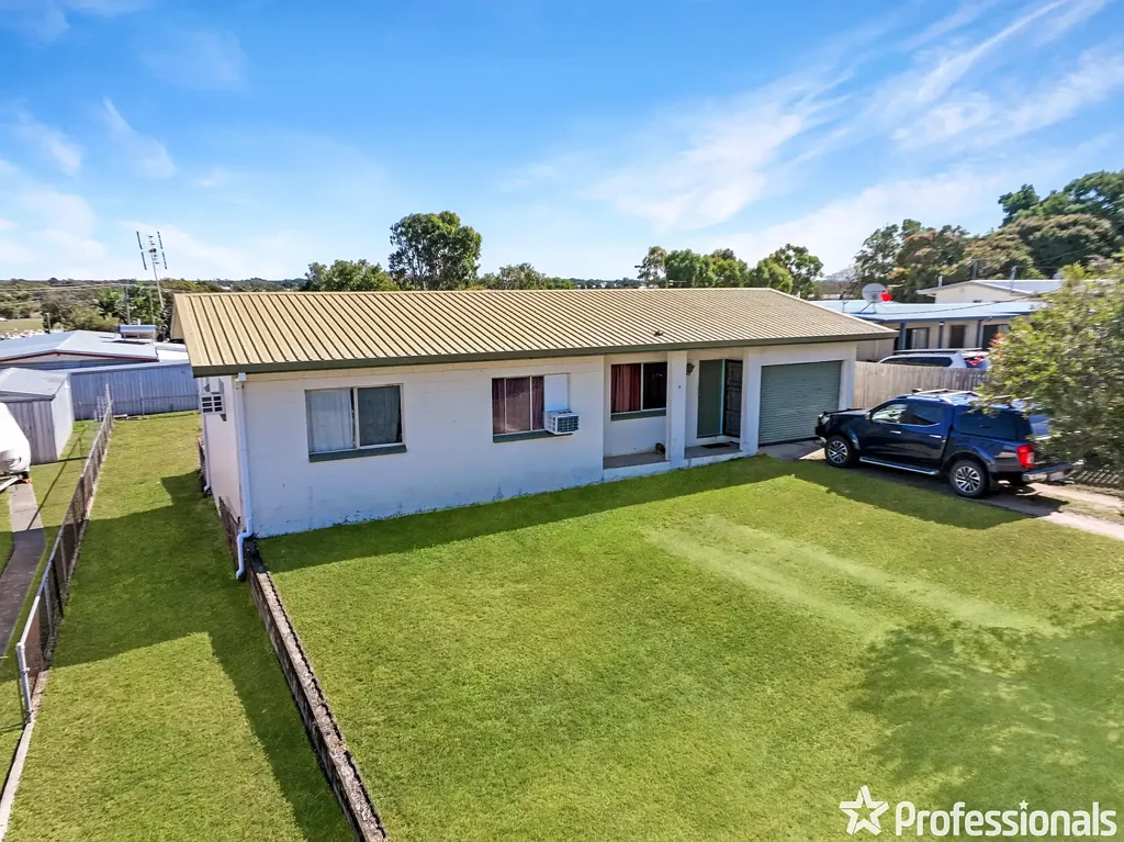 8 Sunset Crescent, Bowen, QLD 4805
