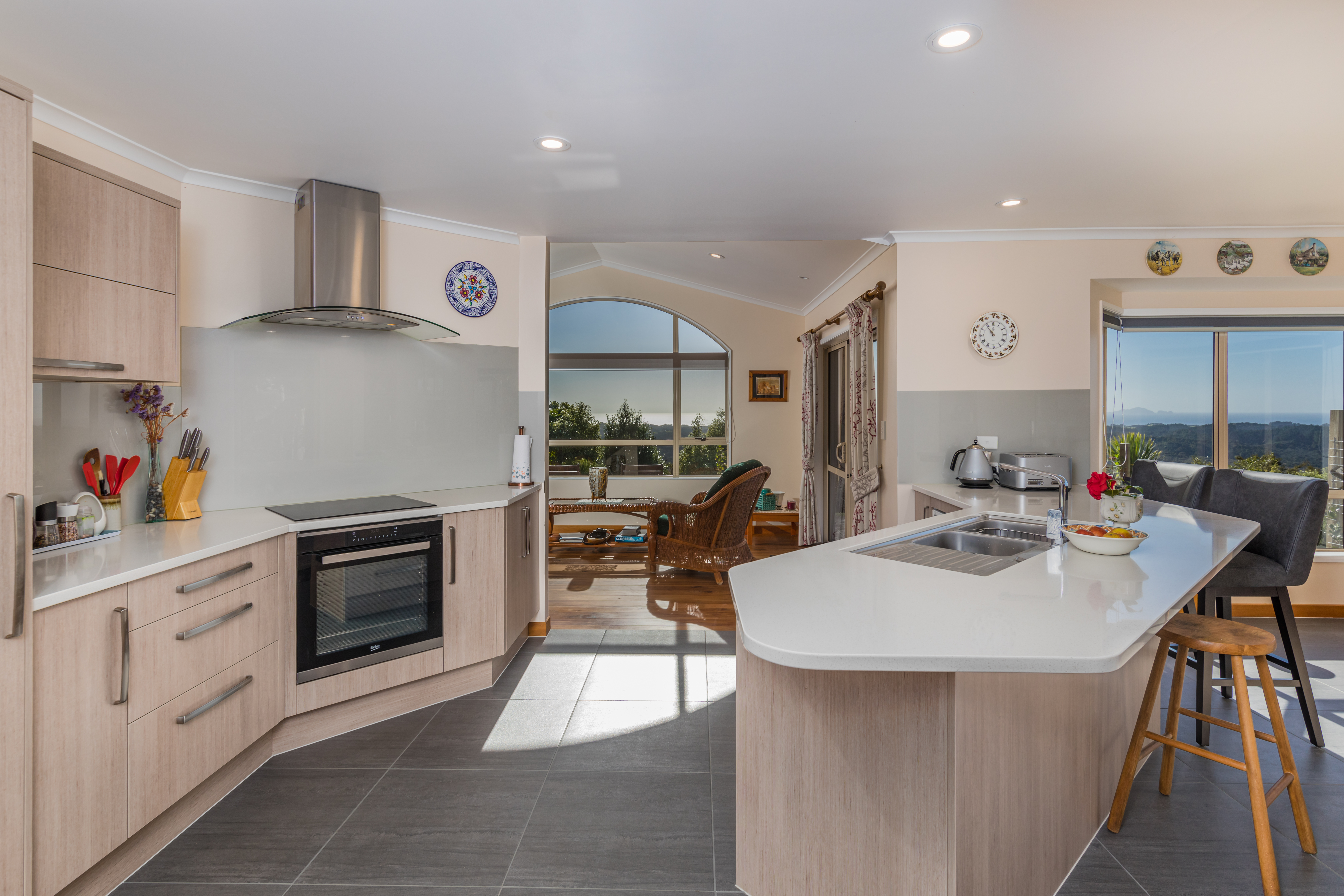 206 Te Toiroa Road, Ngunguru, Whangarei, 4 phòng ngủ, 2 phòng tắm