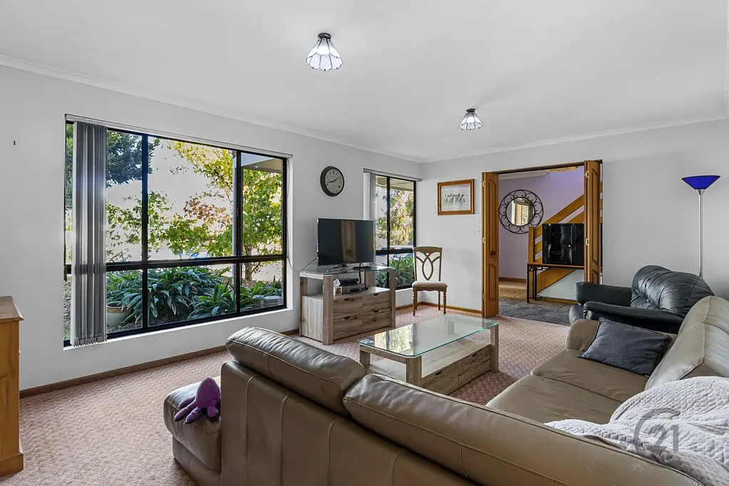 12 Hatherley Avenue, O'Halloran Hill, SA 5158