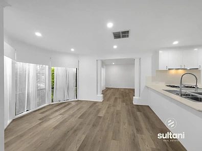 Silid Pahingahan - 33 Banyalla Drive, Cranbourne North, VIC 3977