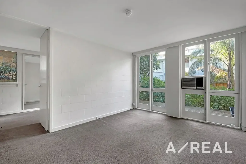 One Bedroom Apartment in Stunning South Yarra