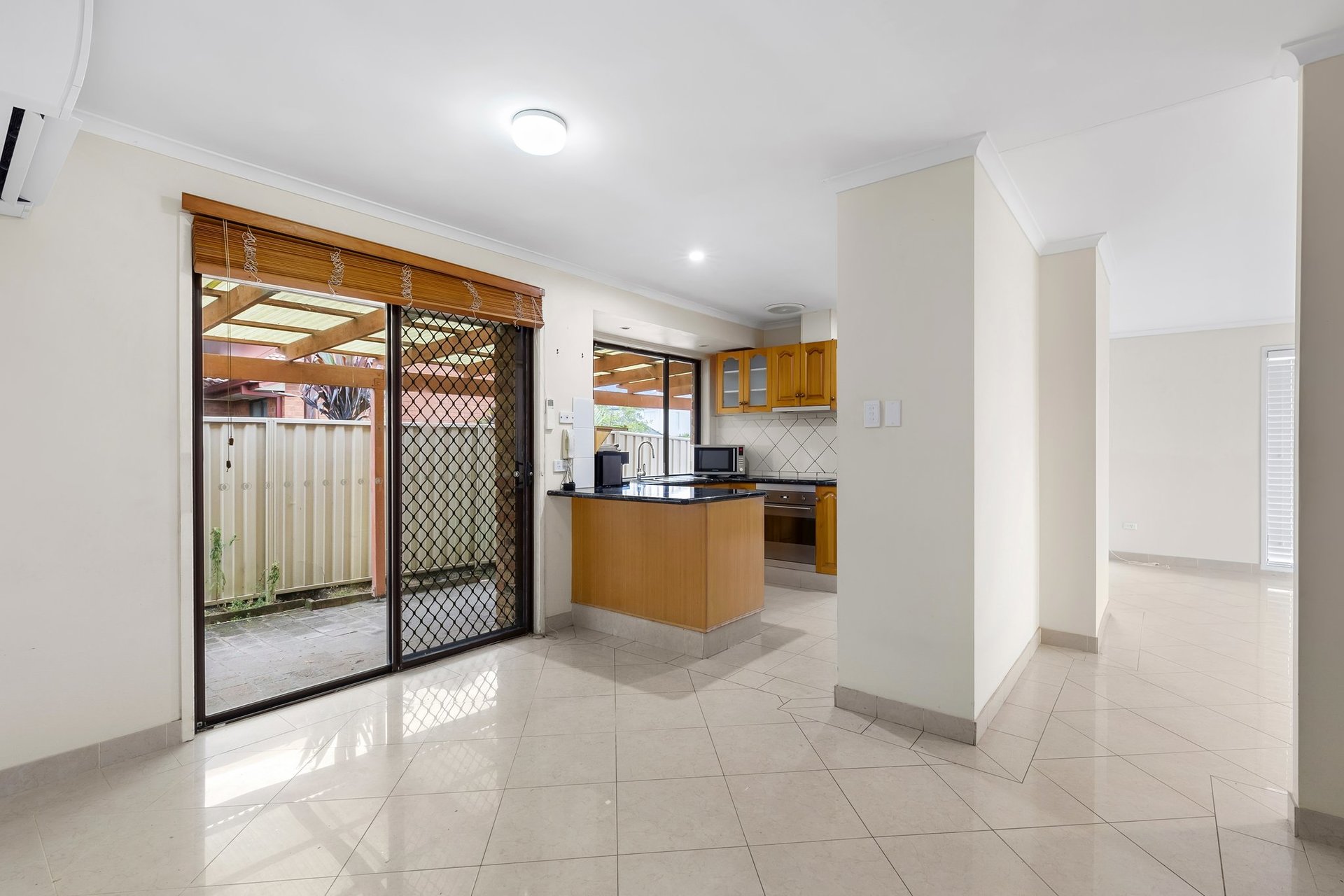 29 AUK AV, BURLEIGH WATERS QLD 4220, 0 ห้องนอน, 0 ห้องน้ำ, House