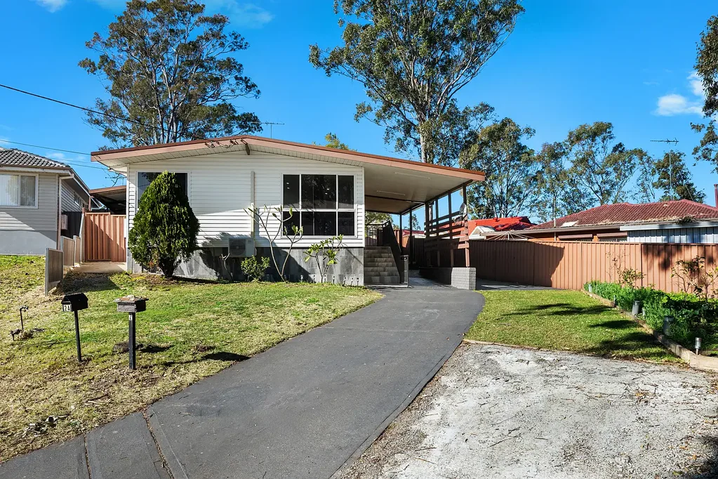 Fairfield West 6ਬੈੱਡਰੂਮ Investment Opportunity, Four Bedroom House + Two Bedroom Granny Flat!