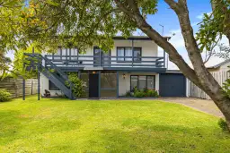 1 Greenwich Grange, Coronet Bay