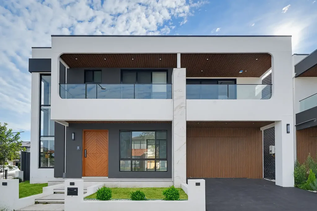 Wonderfully Designed Five Bedroom House