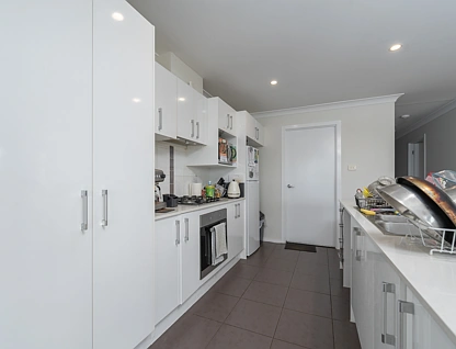 3/16 Mason Crescent, Armidale, Tamworth, 4 Bedrooms, 2 Bathrooms, House