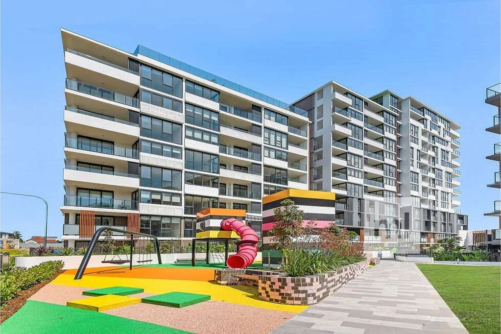 Stylish and Spacious 3 Bedroom Apartment in Kogarah
