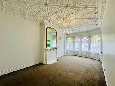 Newly Renovated Grand Villa And Cottage