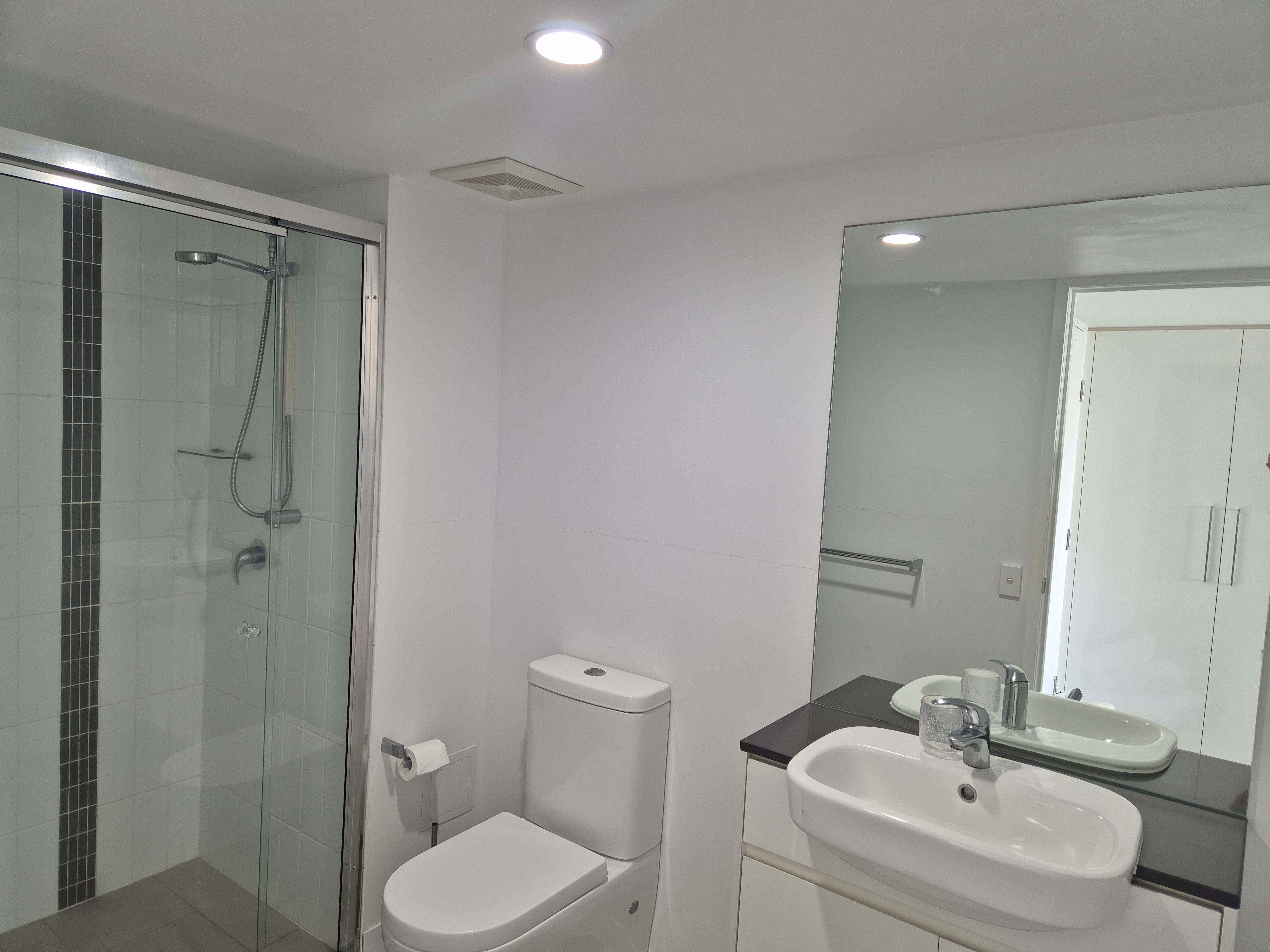 CARLYLE APARTMENTS UNIT 28B 23 ALFRED ST, MACKAY QLD 4740, 0 غرف, 0 حمامات, Studio