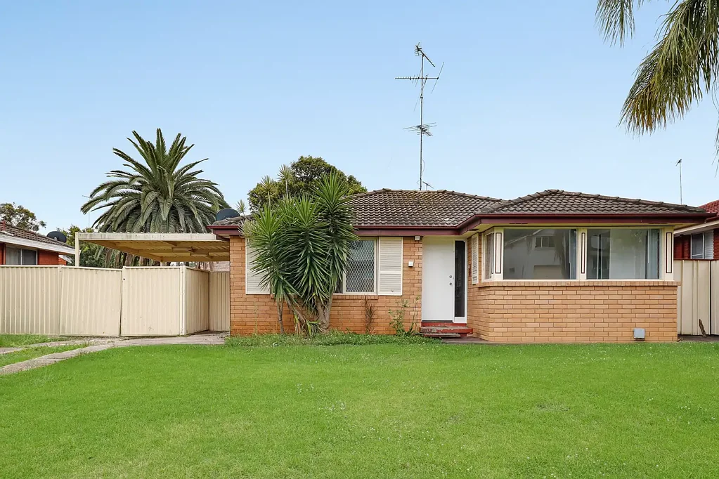 Neat family home in the heart of Bradbury