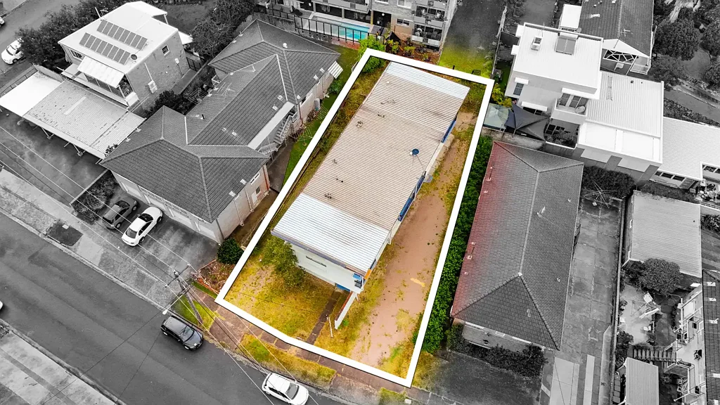 The Hill 8 Bedroom Inner-City Land Holding