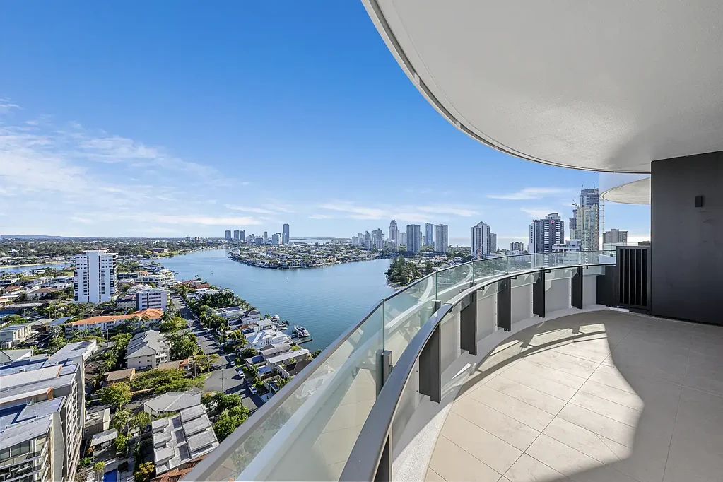 Brand-New Elevated Luxury at Chevron One
