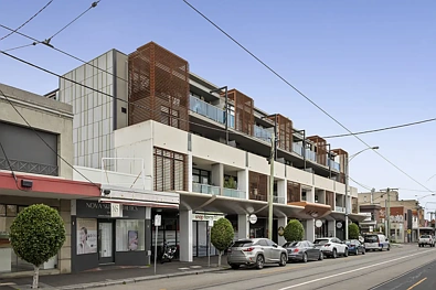 Caulfield South 2房 便利生活，优越地段 Living with Convenience and Location