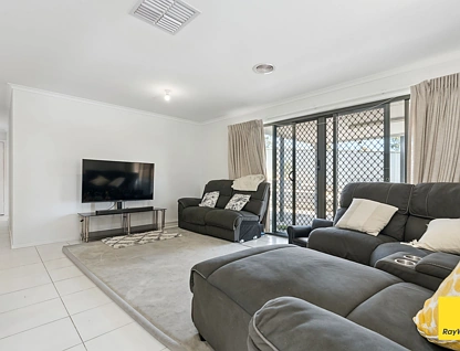 8/25 Albert Street, Long Gully, VIC 3550, 3房, 3浴, House
