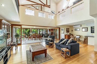 18 The Peninsula, Yamba, NSW 2464, 6 habitaciones, 4 baños, House