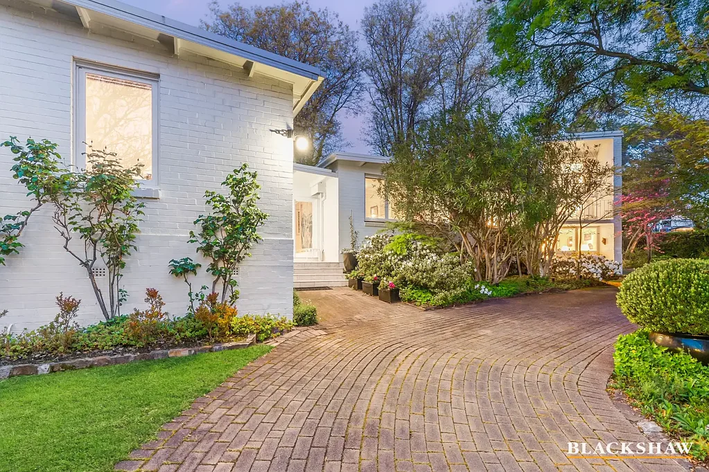 14 Gawler Crescent, Deakin, ACT 2600