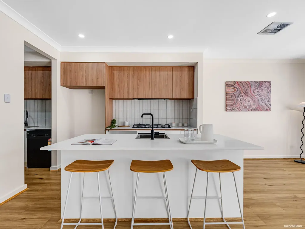 45B Warri Parri Drive, Flagstaff Hill, SA 5159