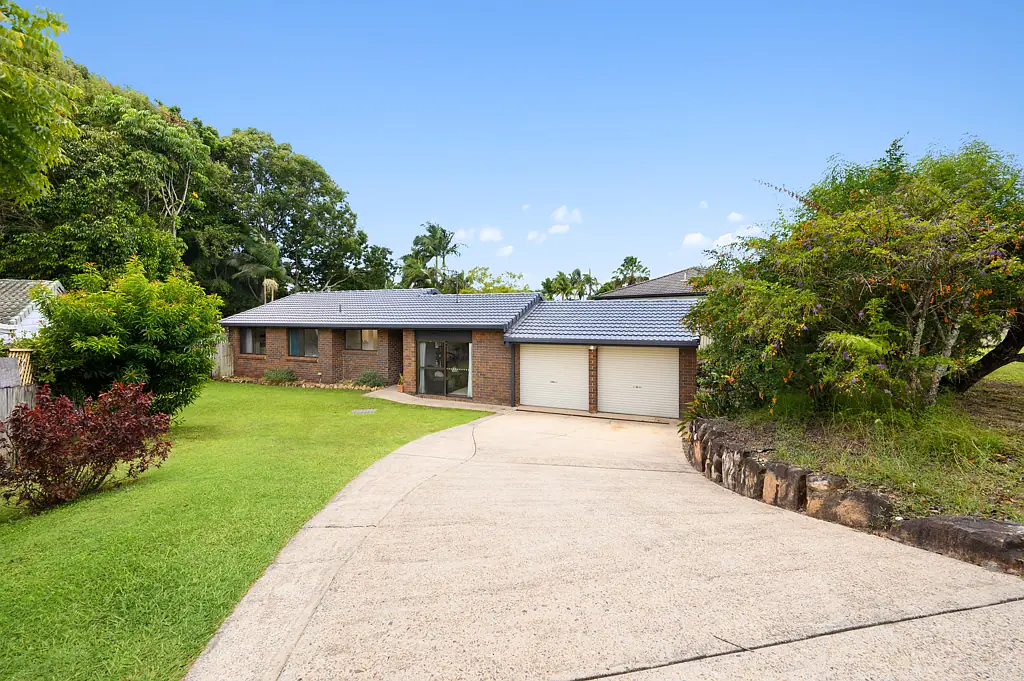 19 Whitian Drive, Carrara, QLD 4211