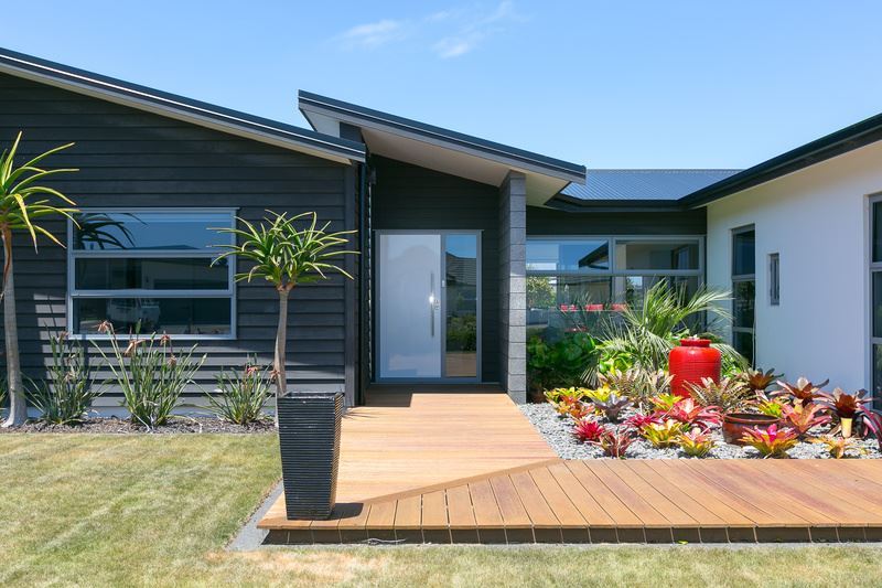 4 Wentworth Lane, Waiwhakaiho, New Plymouth, 4 침실, 2 욕실