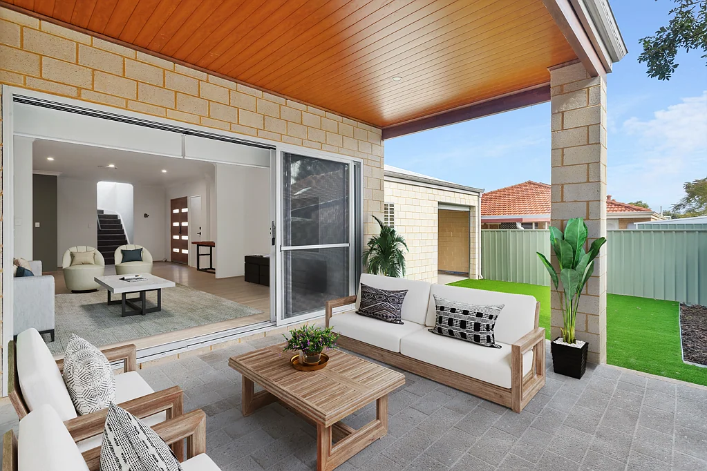 1/21 Peet Road, Kalamunda, WA 6076