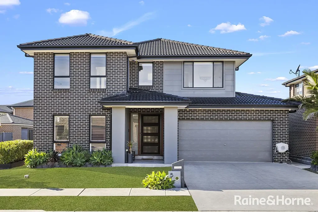 Bardia 4房 Bardia 区精美住宅 Beautifully Presented Home in Bardia
