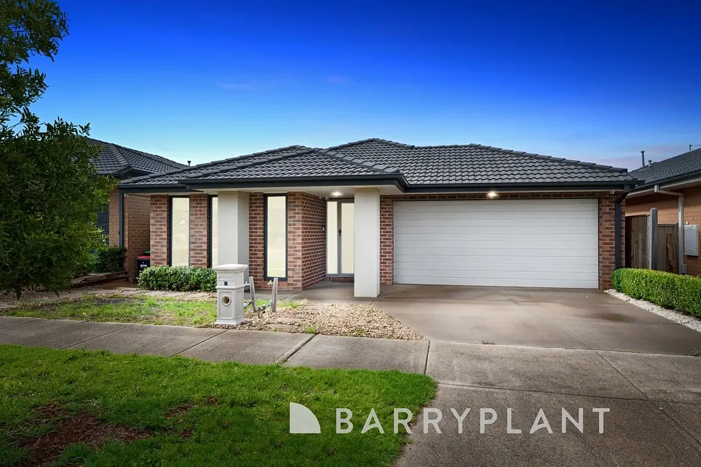 Thornhill Park 3침실 A Stylish Family Home with Parkside Appeal