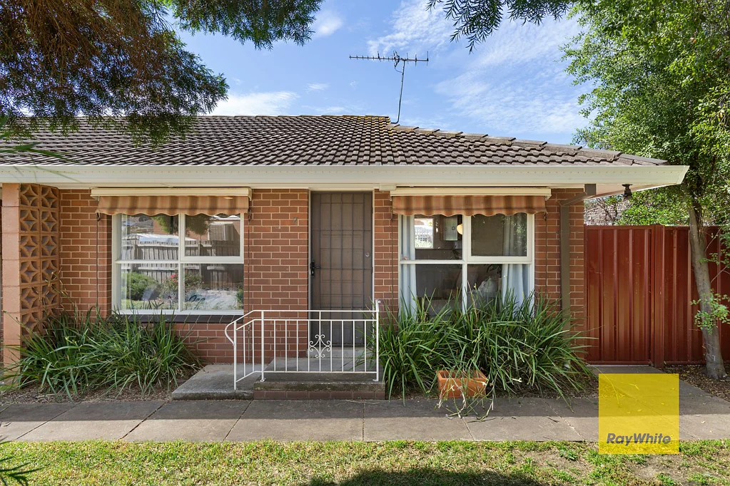 7/6 Hendriks Court, Highton, VIC 3216
