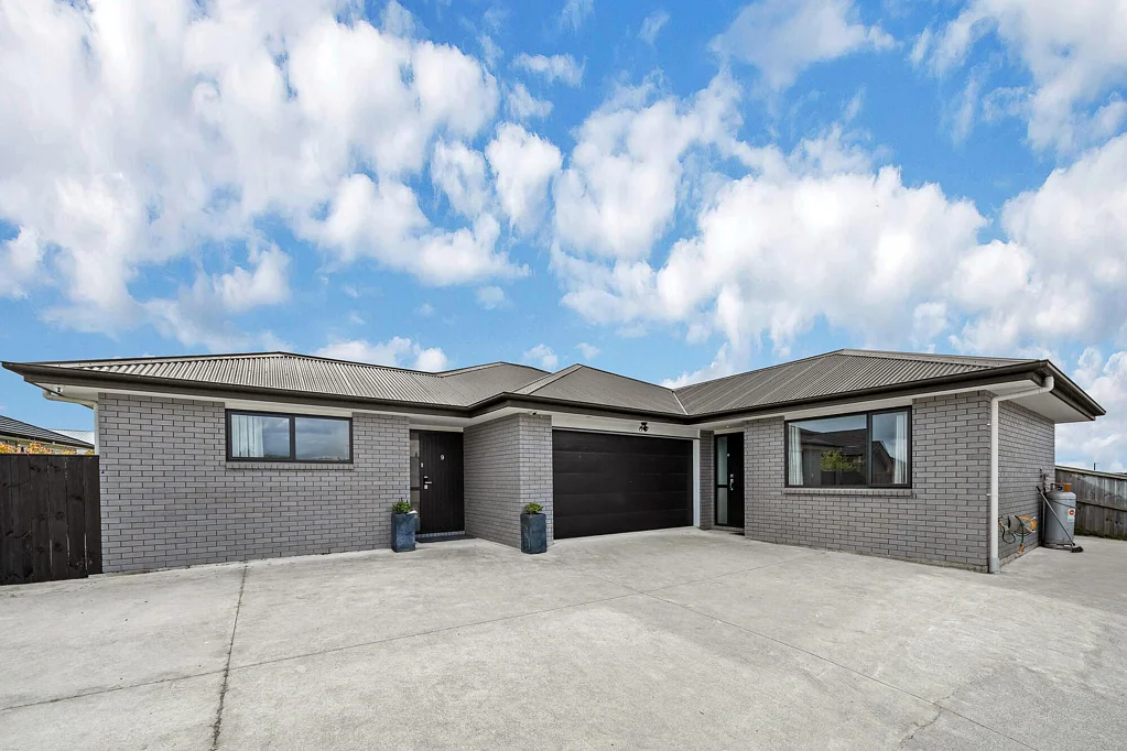 Rare Dual-Dwelling Home Under One Roof