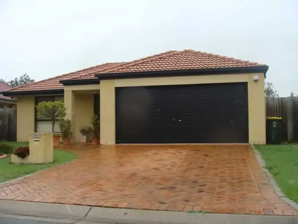 12 Pamela Street, Wynnum West, QLD 4178