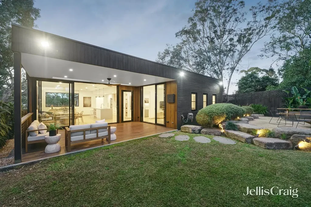 35 Adam Crescent, Montmorency, VIC 3094