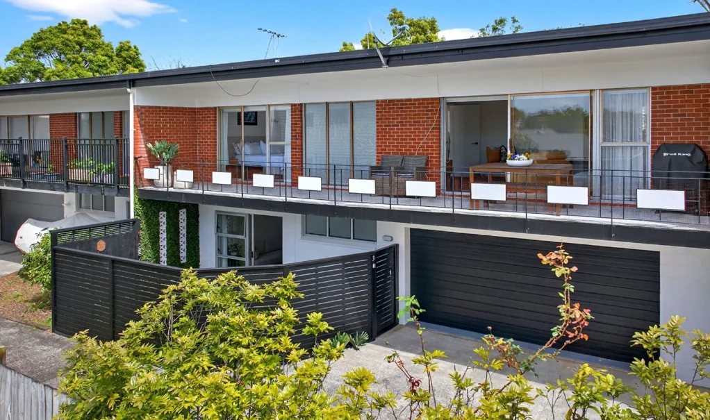 3/8 Wolsley Avenue, Milford, North Shore City, Auckland