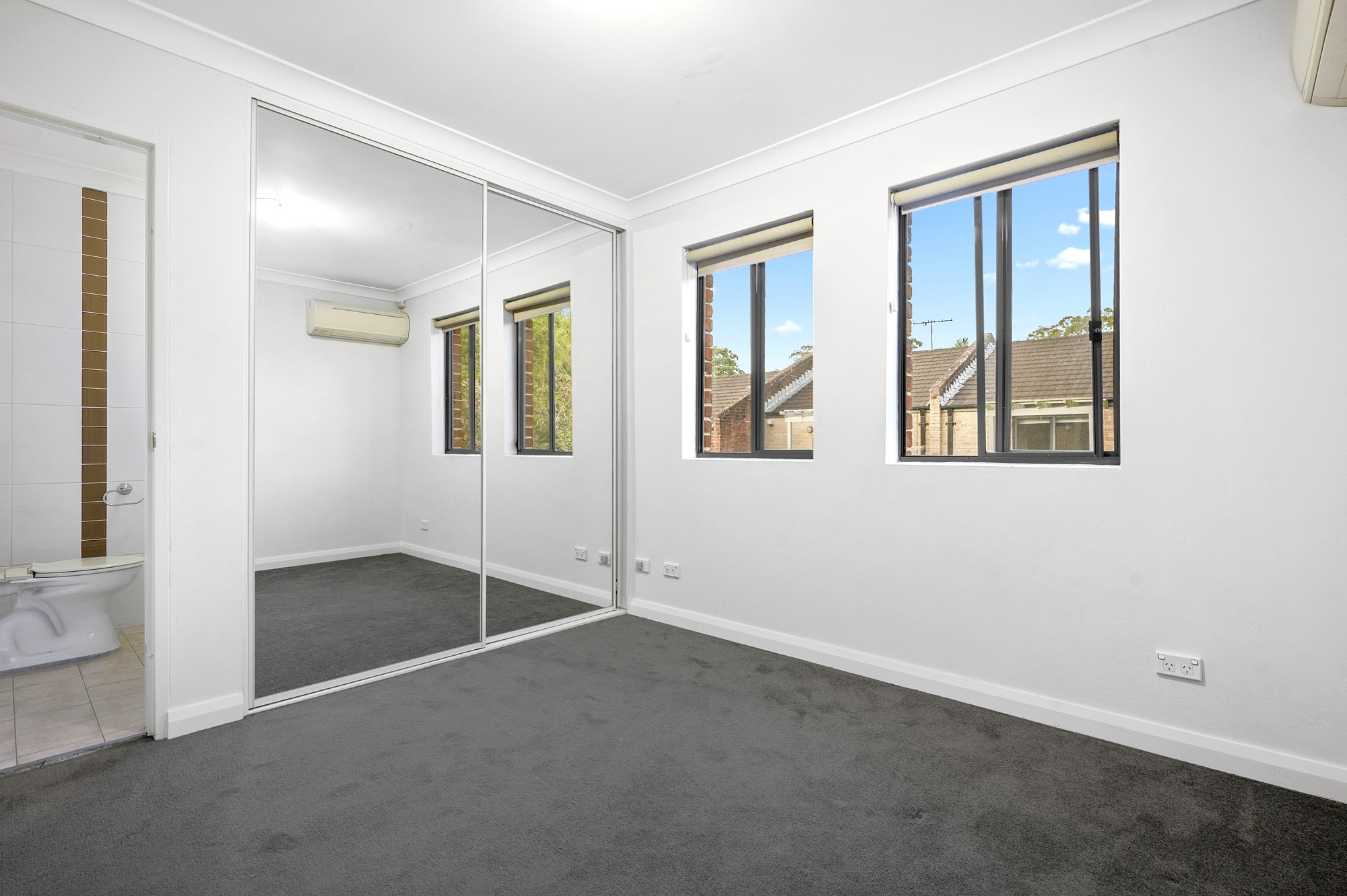 PICCADILLY GARDENS UNIT 28 24-36 PACIFIC HWY, WAHROONGA NSW 2076, 0 habitaciones, 0 baños, Townhouse