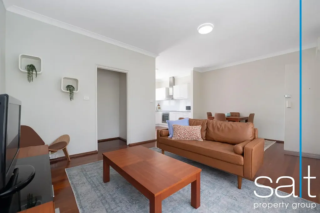 LIGHT, BRIGHT & SPACIOUS!