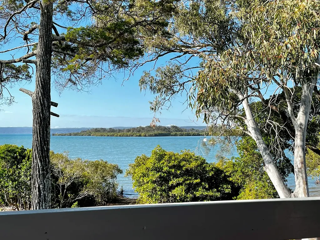 Macleay Island 3房 海滨瑰宝 959m2宽幅地 家门口划船钓鱼 壮观东北景 自然光充沛 私人阳台瞰湾 Absolute Waterfront - Sea Myth Cottage