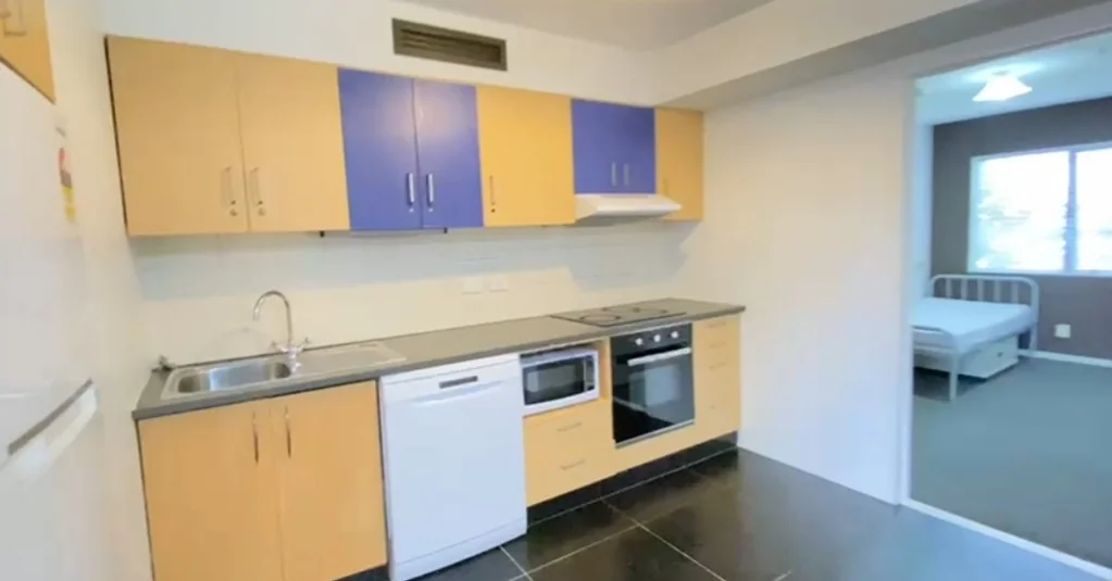 Albany highway 单间转租，招男生