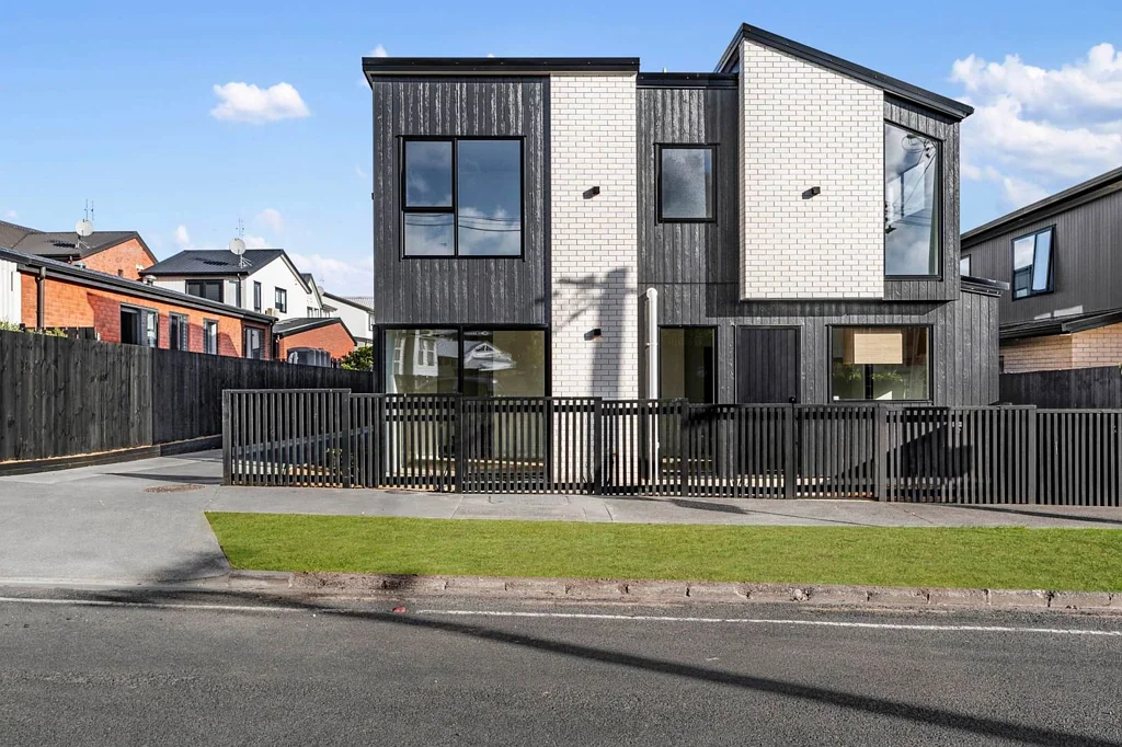 Glen Innes 5部屋 Freestanding 5 bedroom Stunner!