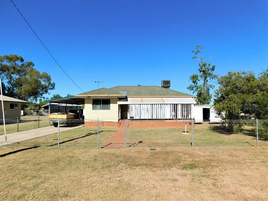 8 Grant Street, Charleville, QLD 4470