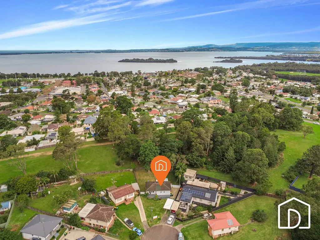 Berkeley 3غرفة نوم Peaceful Cul-de-Sac Living with Reserve at Your Back Door