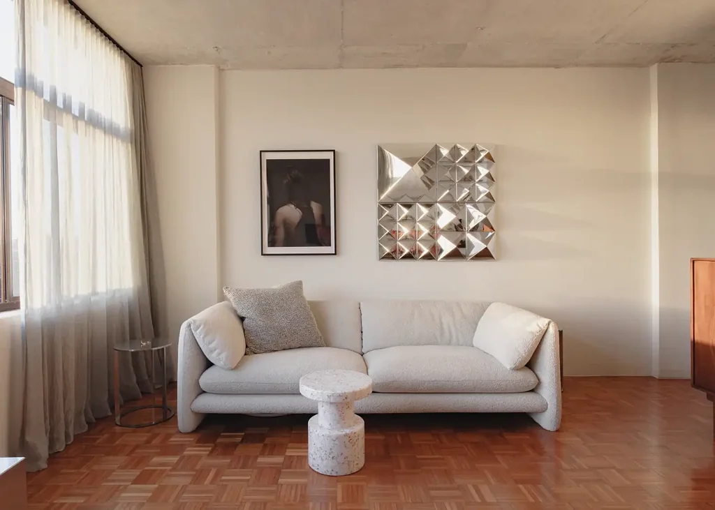 North Bondi 2 Bedroom Stunning Custom-Designed Apartment With Sweeping Sunny North/East Aspect