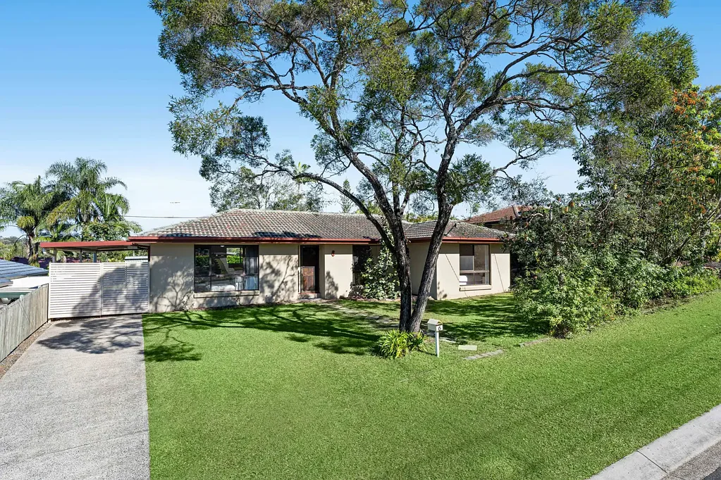 Rochedale South 3침실 Move-In Ready Perfection in a Peaceful Cul-de-Sac!