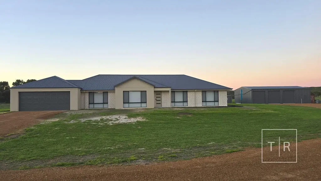 Pink Lake 4房  BRAND NEW - TURNKEY RURAL LIVING