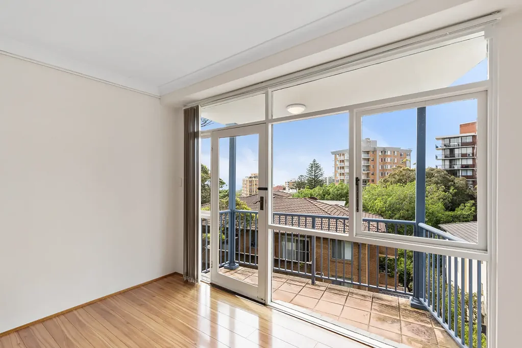 Renovated Apartment With Direct Access To Bellevue Park